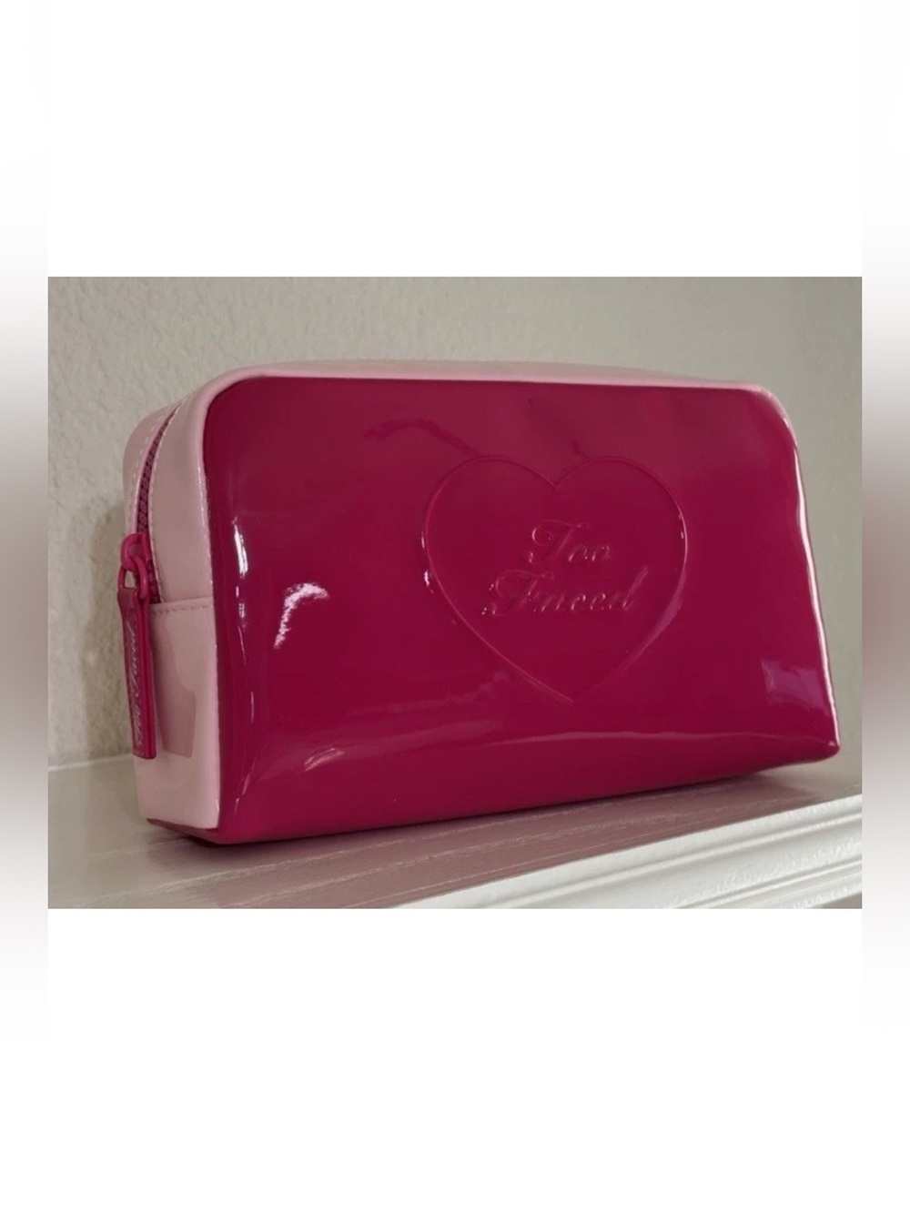 Too Faced 2 Makeup Set: Pink Makeup Bag, Better that Sex Mascara